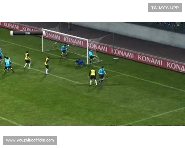 科隆蒙泰斯助攻阿赫，禁区混战转身抽射破门